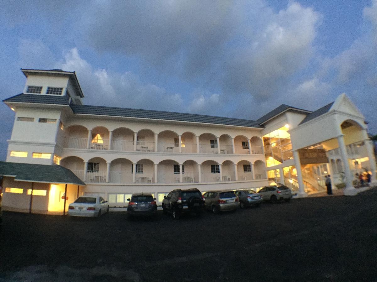 Glistening Waters Hotel Falmouth Extérieur photo