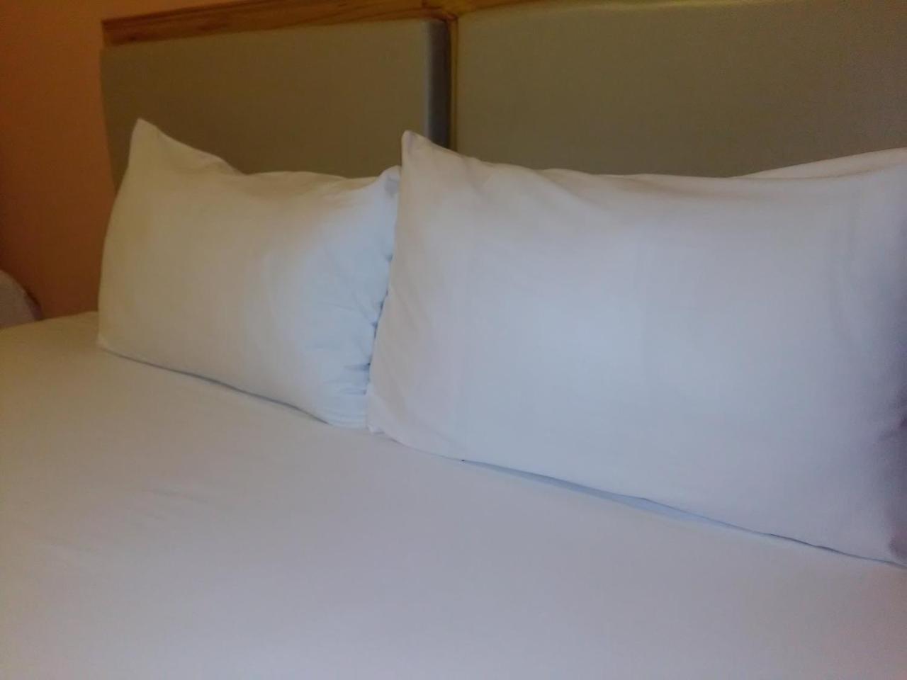 Glistening Waters Hotel Falmouth Extérieur photo